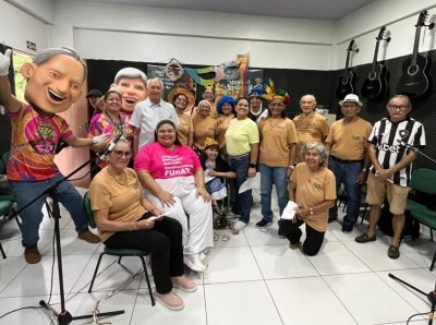 Em clima de Carnaval, alunos da FUnATI gravam marchinha autoral
