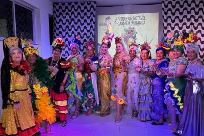 A Pequena Notável: Espetáculo da FUnATI celebra alegria e legado cultural de Carmen Miranda